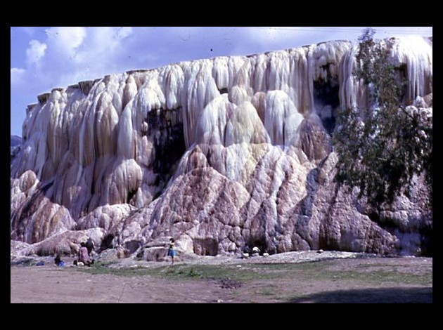 CASCADE HAMMAM MESKHOUTINE